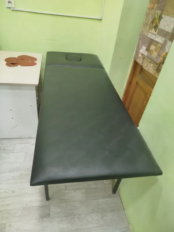 Kreslo sotiladi..