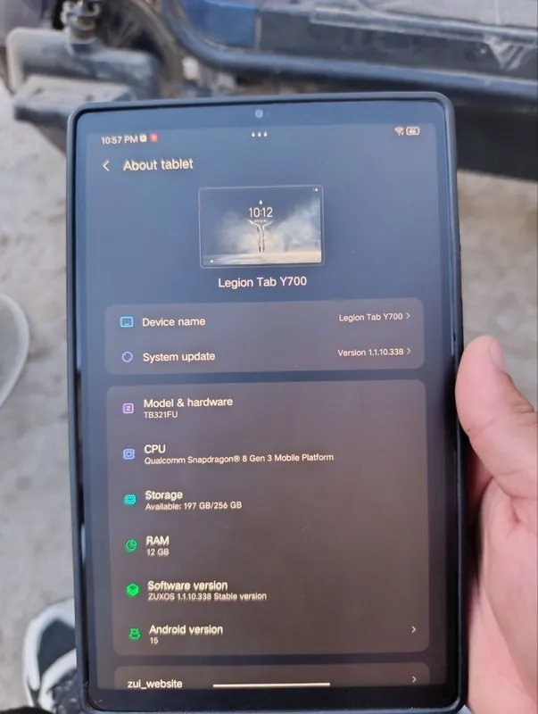 Legion Tab Y 700