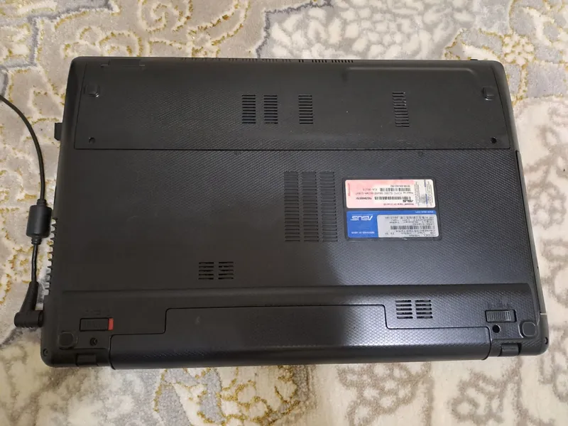 ASUS X55A noutbuk 5 ASUS X55A noutbuk 5
