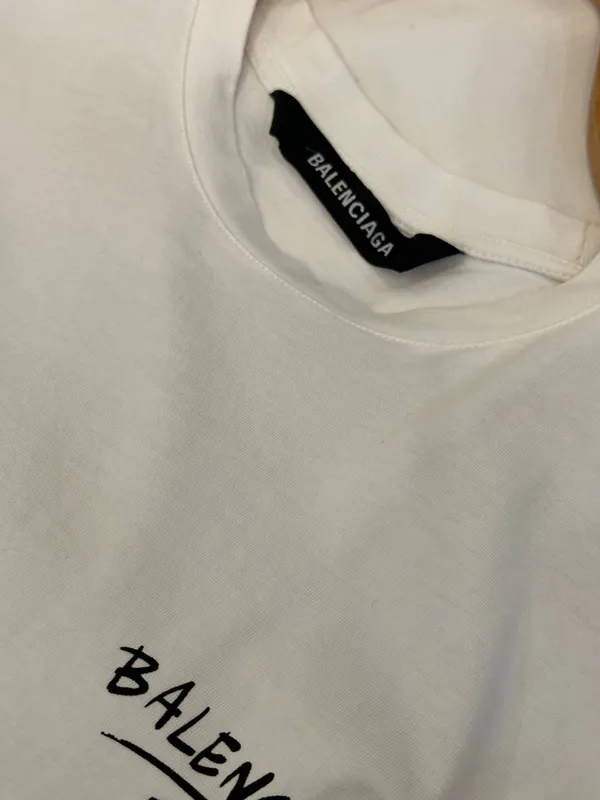Футболка Balenciaga — фото 2