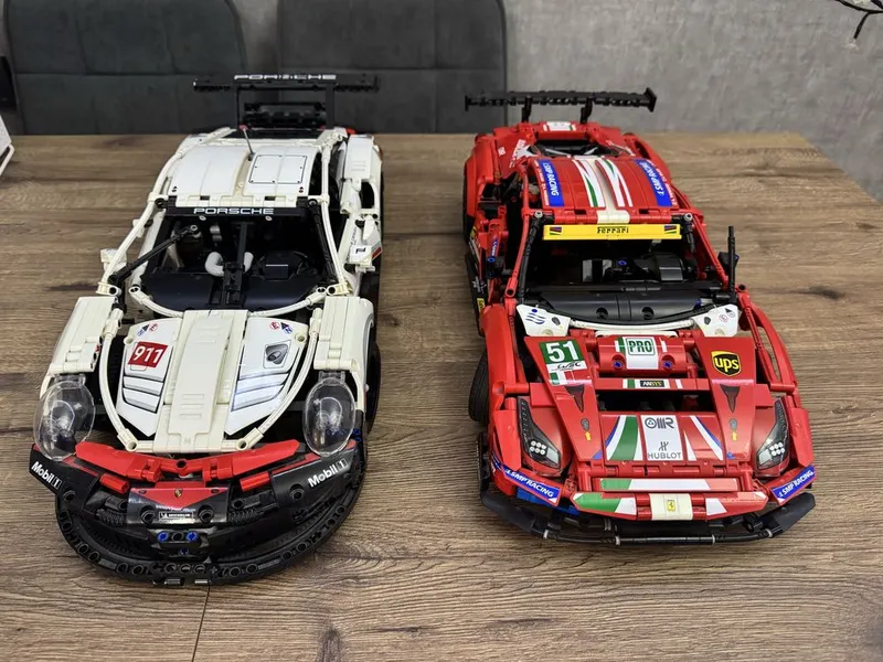 Lego Technic Porche и Ferrari б/у