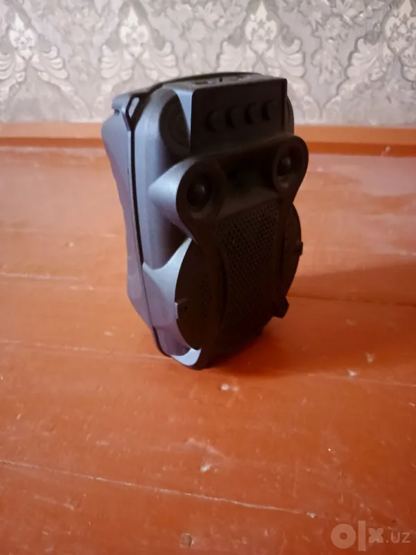 Колонка хороший 1200mAh 8w 3 Колонка хороший 1200mAh 8w 3