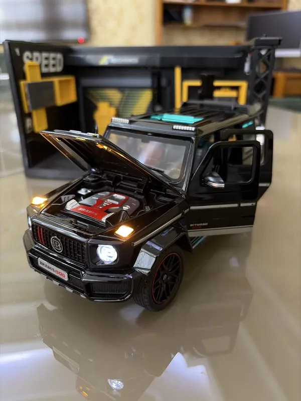 1:24 olchamdagi model avtomobil gelik sotiladi — фото 2
