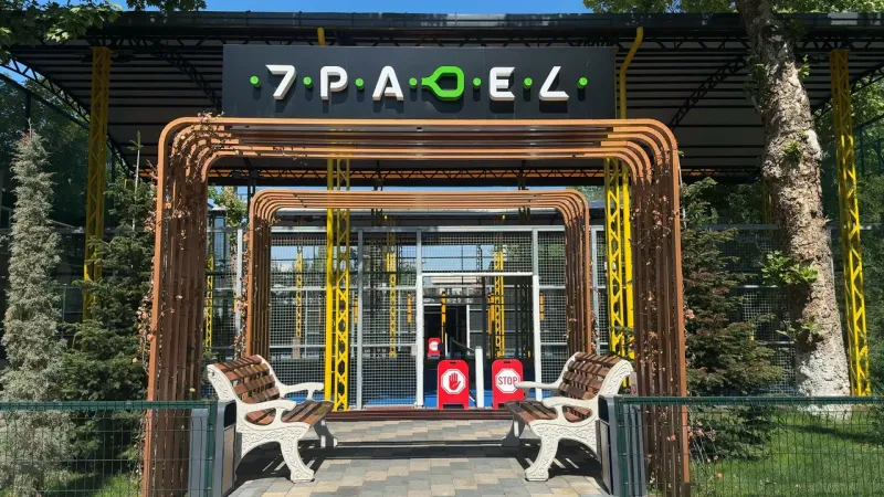 Mirzo-Ulug'bekda padel | kort ijarasi 6
