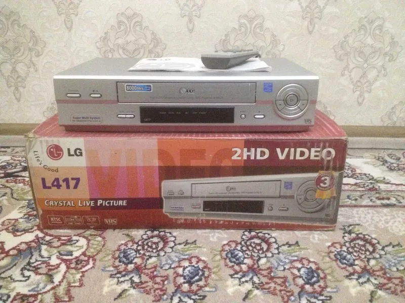 Видео Магнитофон LG 1