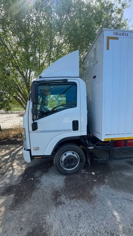 Isuzu sng 2018 yil 600ming yurgani — фото 1