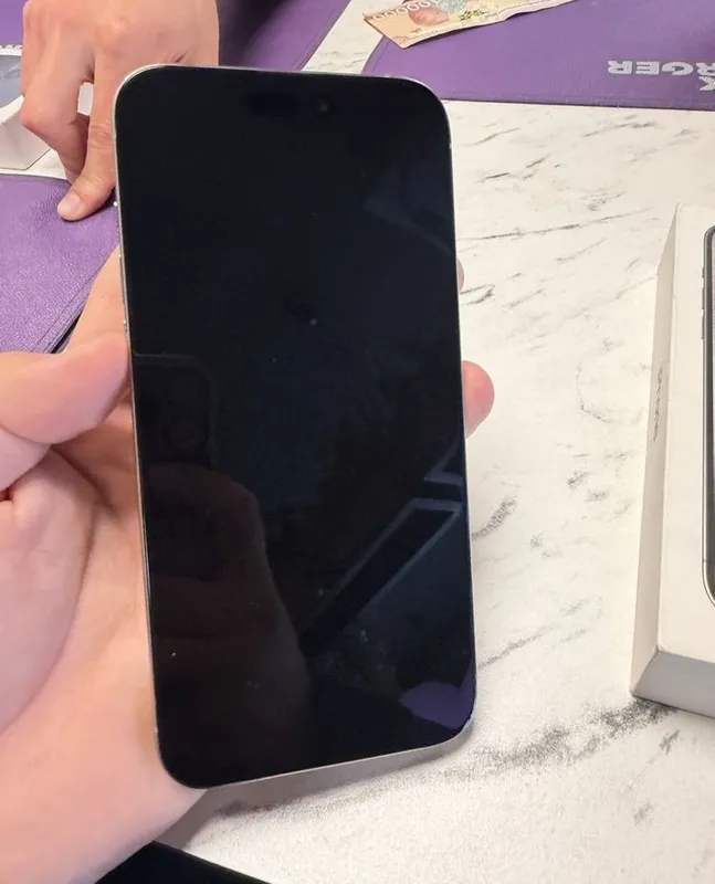 Iphone 15 pro max 256 4