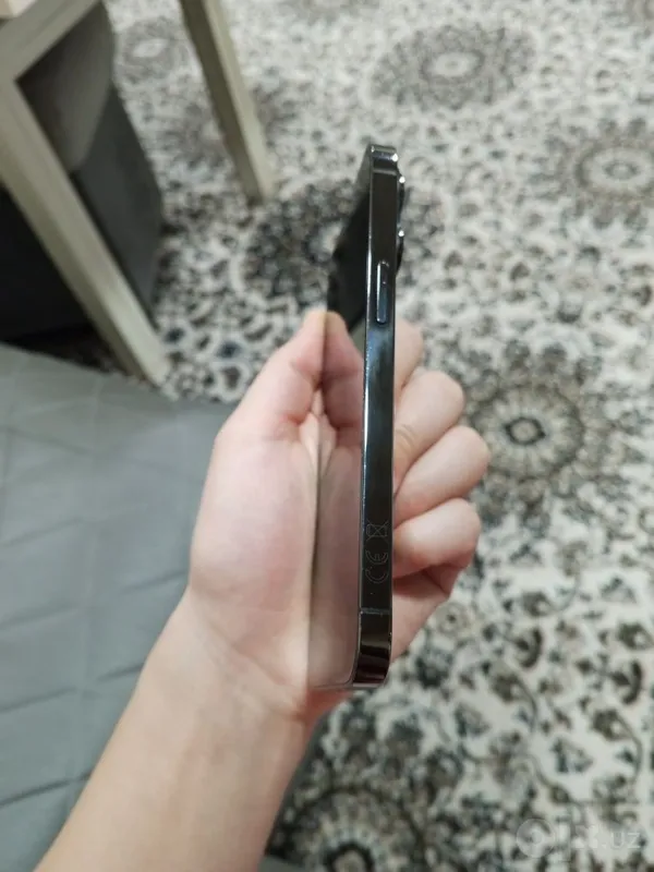 iPhone 13 pro black titanium 4 iPhone 13 pro black titanium 4