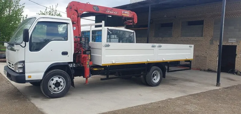 Isuzu manipulyator