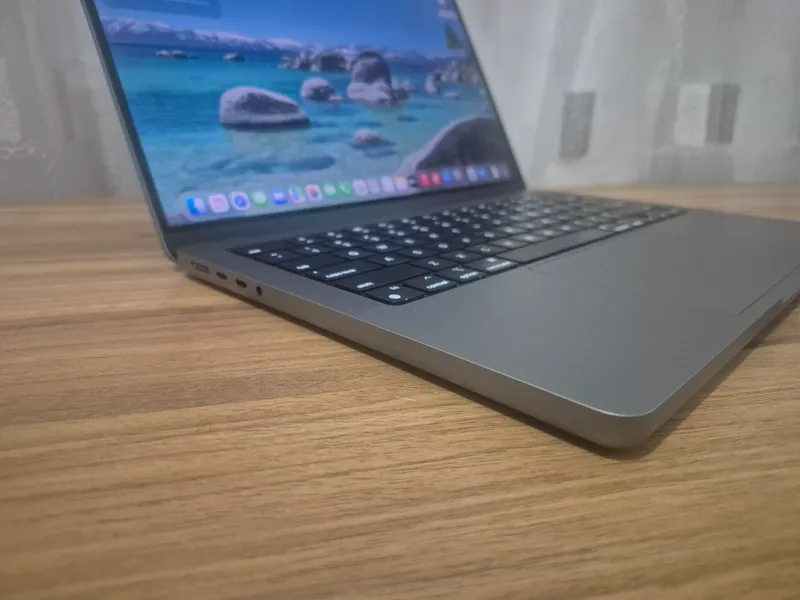 MacBook Pro 2023 M2 Pro 3