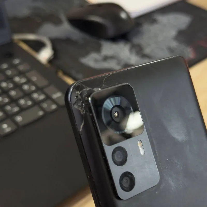 Xiaomi 12T sotiladi 1 Xiaomi 12T sotiladi 1