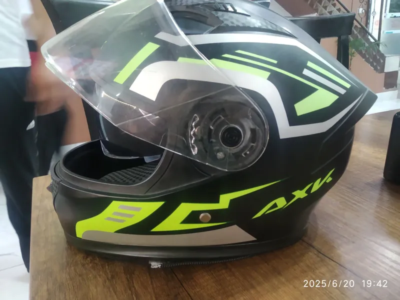 Kaska moto shlem