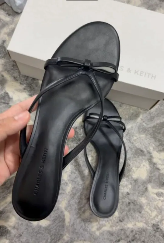 Charles & Keith мюли 2