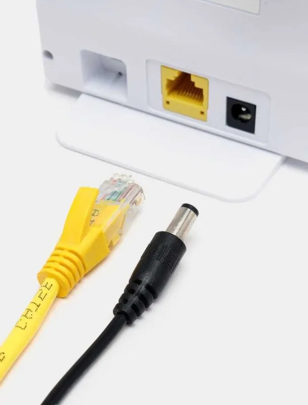 Беспроводной Wi-Fi роутер CPE 4G LTE CPF903 4 Беспроводной Wi-Fi роутер CPE 4G LTE CPF903 4