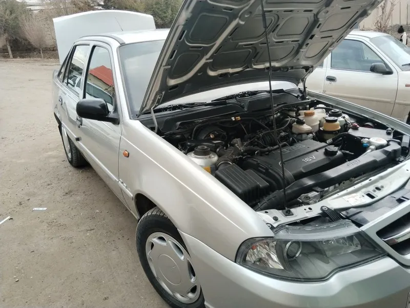 Nexia 1.6 luks kansaner benzin gaz koʻrmagan srochno — фото 1