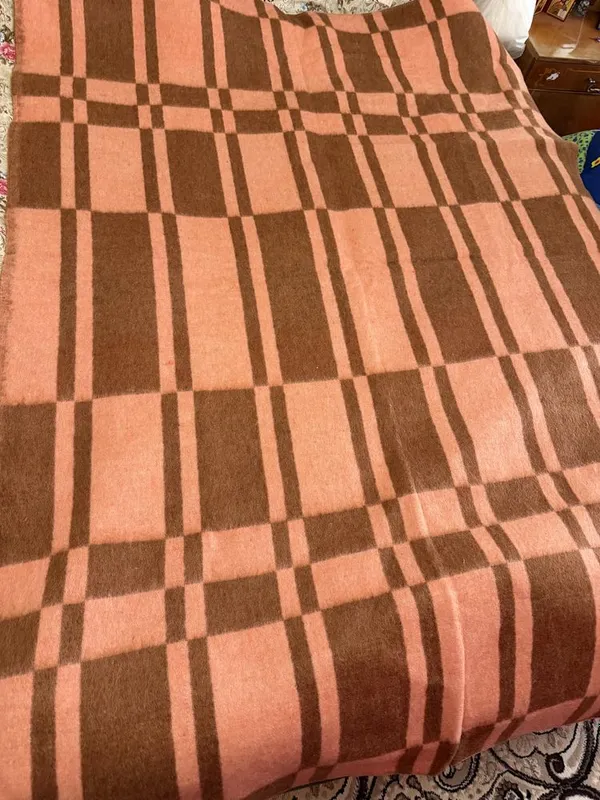 Одеяло шерстяное 1,4*2м.