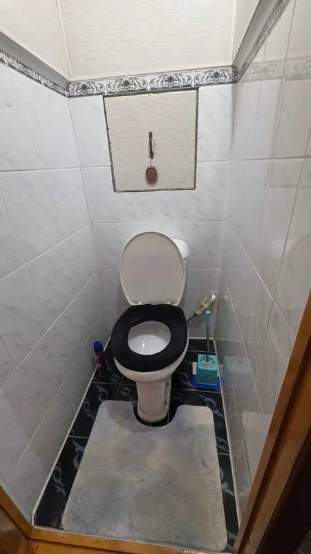 Chilonzor 10 da kvartira sotiladi 4 Chilonzor 10 da kvartira sotiladi 4