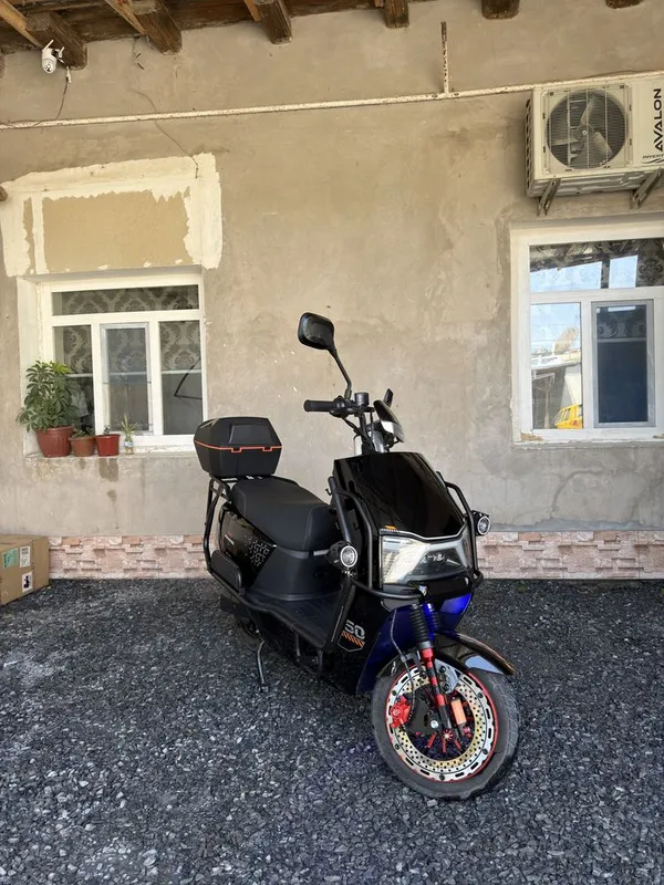 Skuter elektroni 1 Skuter elektroni 1
