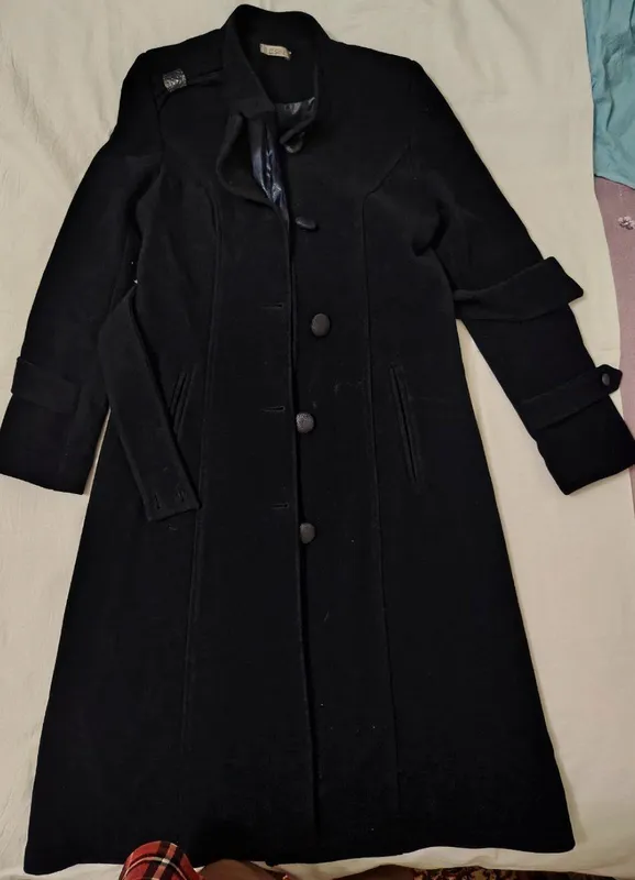 Продам пальто 6 Продам пальто 6