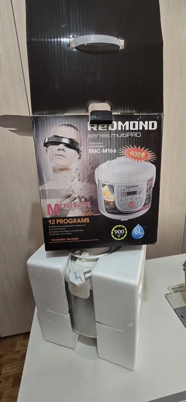 Мультиварка Redmond RMC-M166, 6 л, 900 Вт, в отличном состоянии 1 Мультиварка Redmond RMC-M166, 6 л, 900 Вт, в отличном состоянии 1