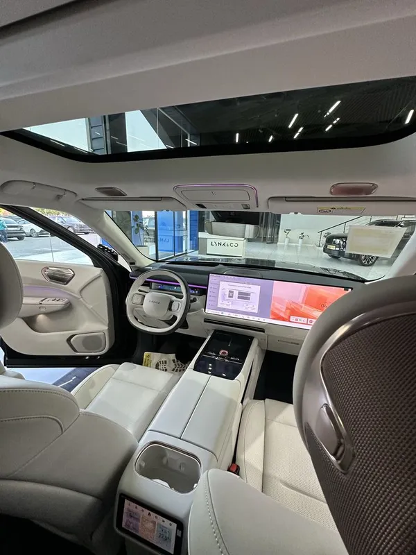 Lynk & Co 900 Ultira 1.5 Turbo — фото 7