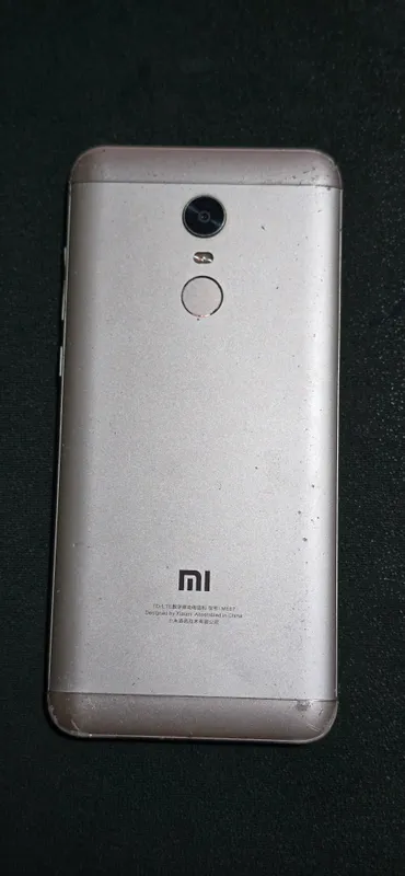 Redmi 5 plus 55 GB памяти 1