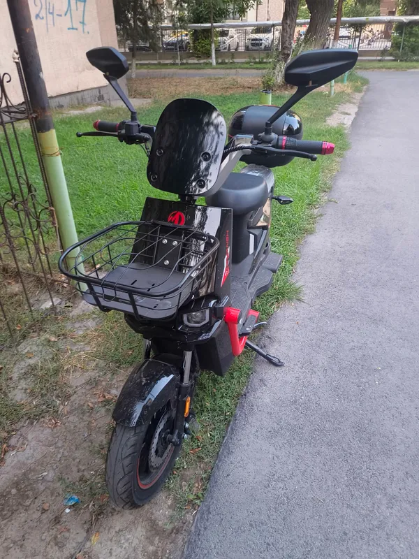 Электроскутер Demansh TK 049 1