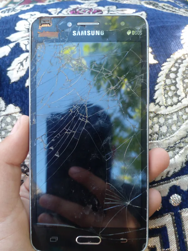 Samsung galaxy J2 prime 8 xotira 2