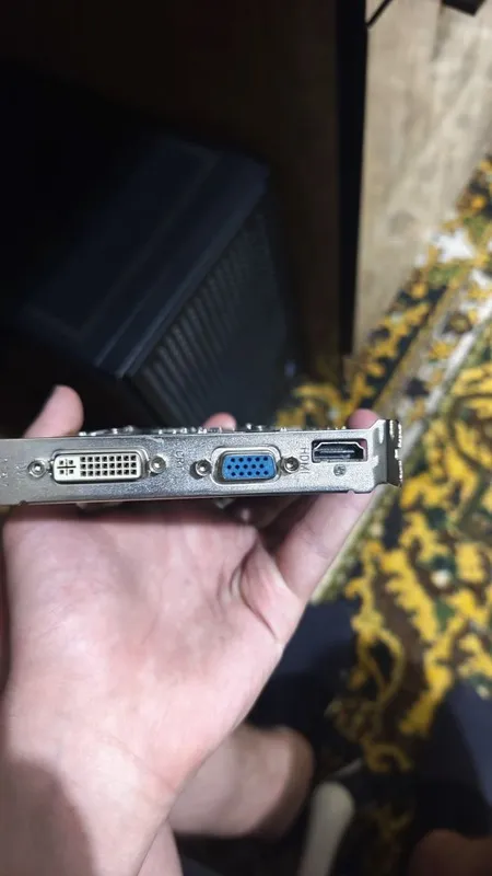 Видеокарта GT730 на 2 Гб DDR3 3