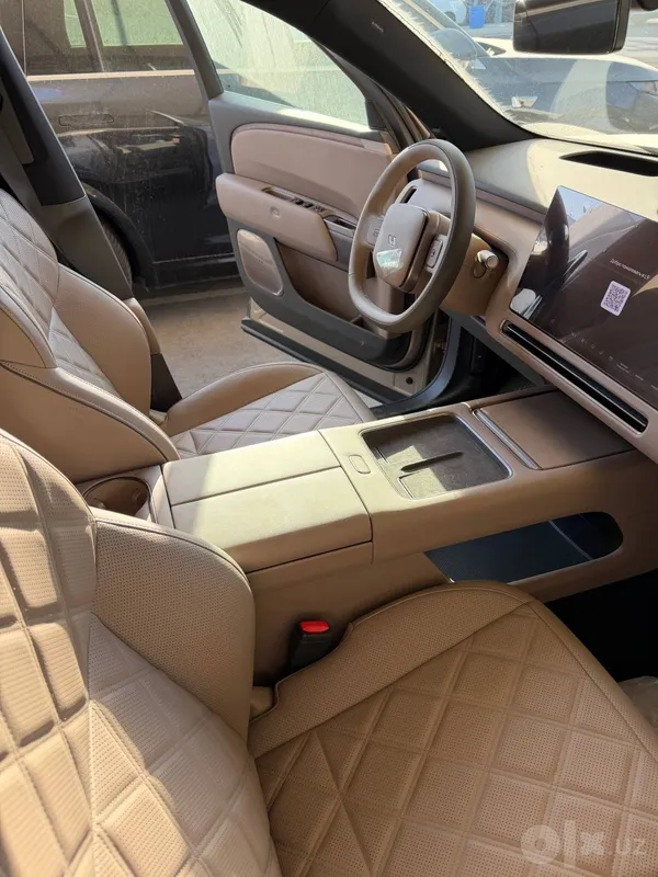 Lixiang li9 Livis full 2026 6 Lixiang li9 Livis full 2026 6