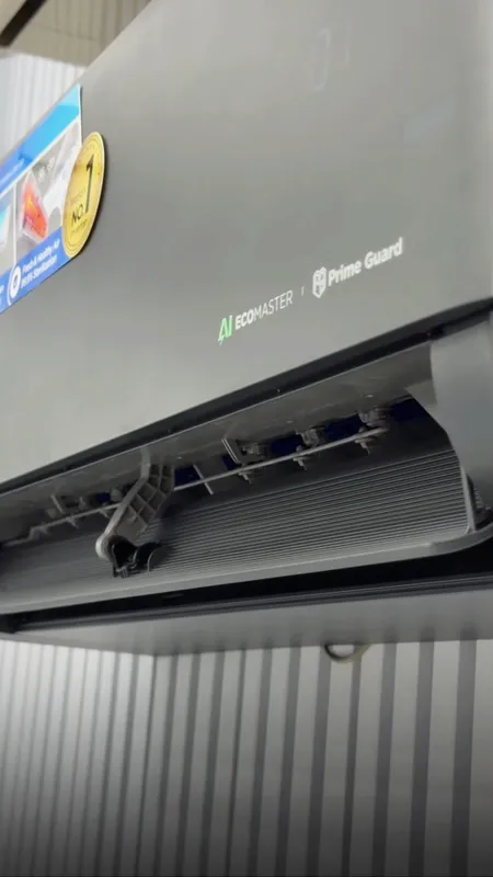 Кондиционер Midea Naomi Pro Ai Inverter 9 000 BTU — фото 6 Кондиционер Midea Naomi Pro Ai Inverter 9 000 BTU — фото 6