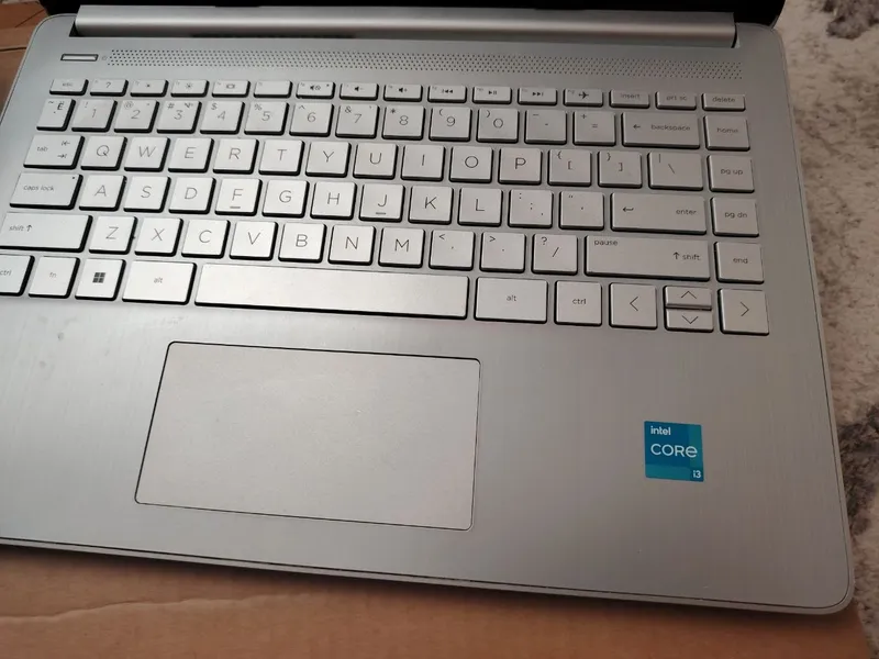 HP Laptop 14|Intel Core i3-12|16GB OZU| SSD 256GB — фото 3