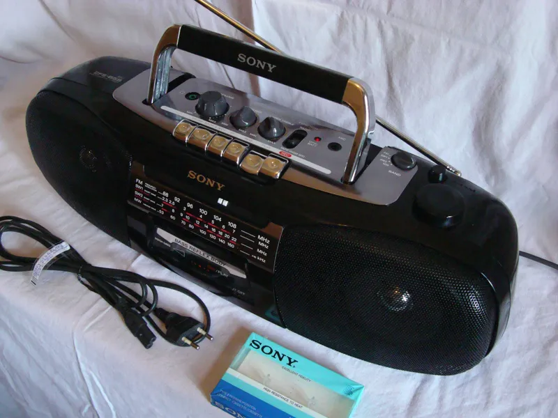 SONY CFS - B 5 S MK-2. 1997 год Редкий. Рабочий. — фото 7