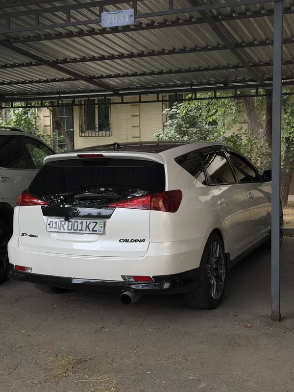 Продается Японец Toyota Caldina 4WD 8 Продается Японец Toyota Caldina 4WD 8