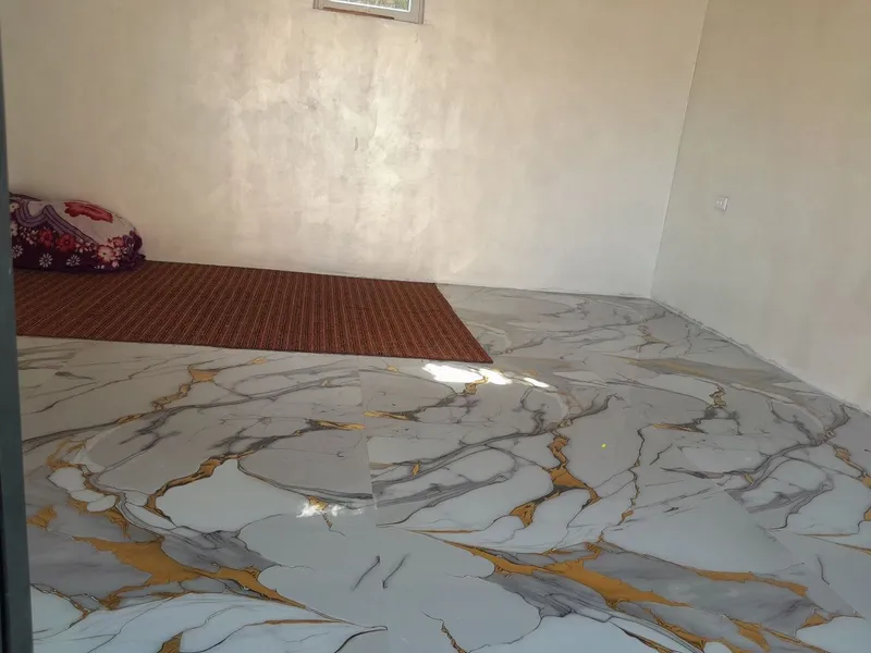 Oxangaron shahar sentirda noturar bino sotiladi yangi bitkan 67 kv — фото 2