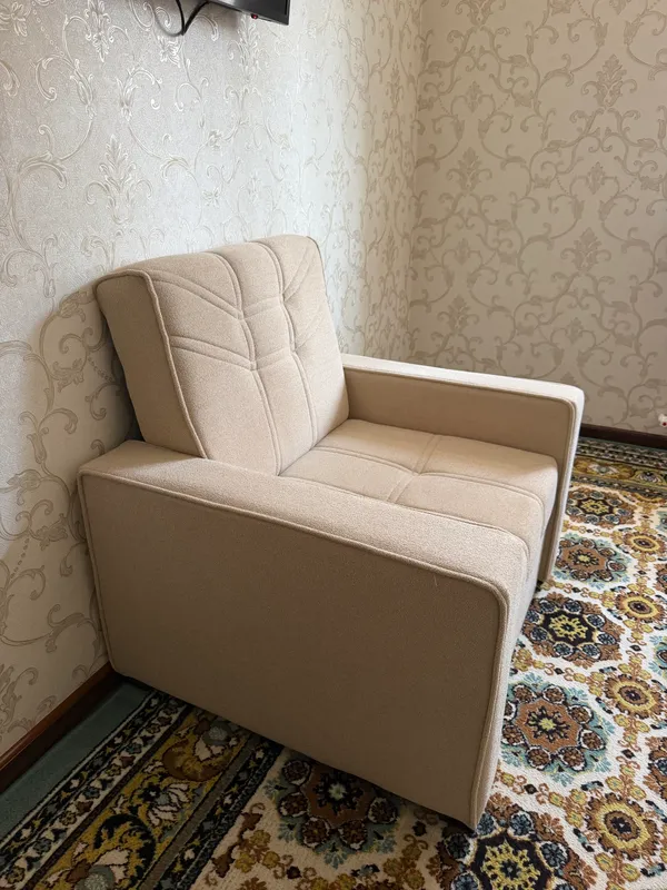 Продаётся диван, состояние хорошее 1 Продаётся диван, состояние хорошее 1