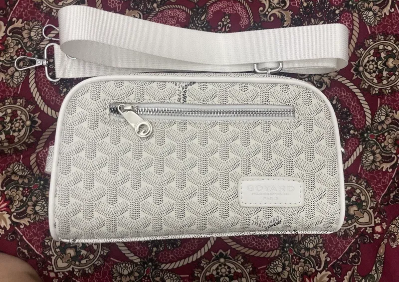 Goyard oq yangi