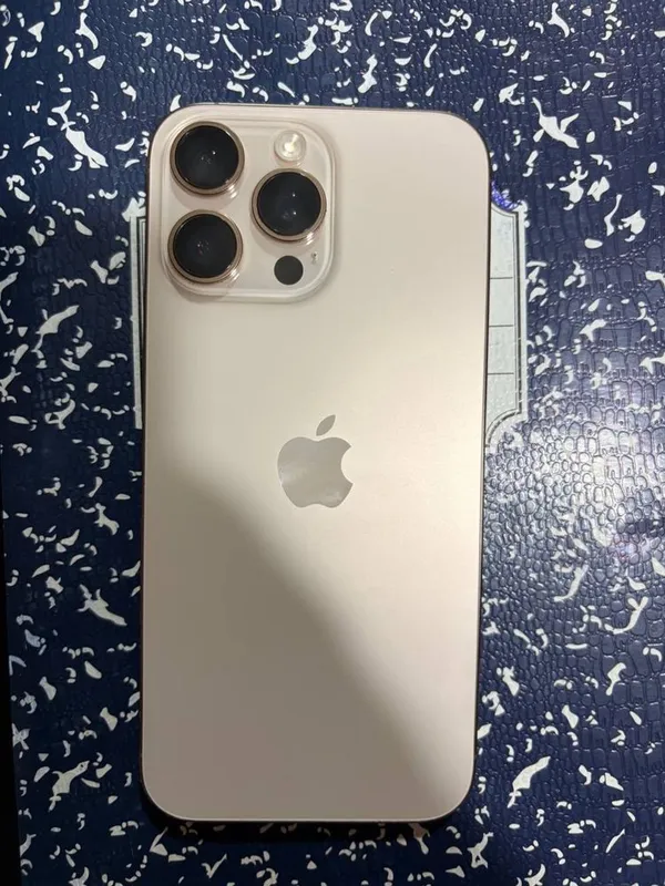 Iphone 16 pro max 1
