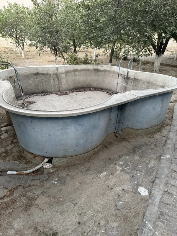 Baseyn sotiladi srochno