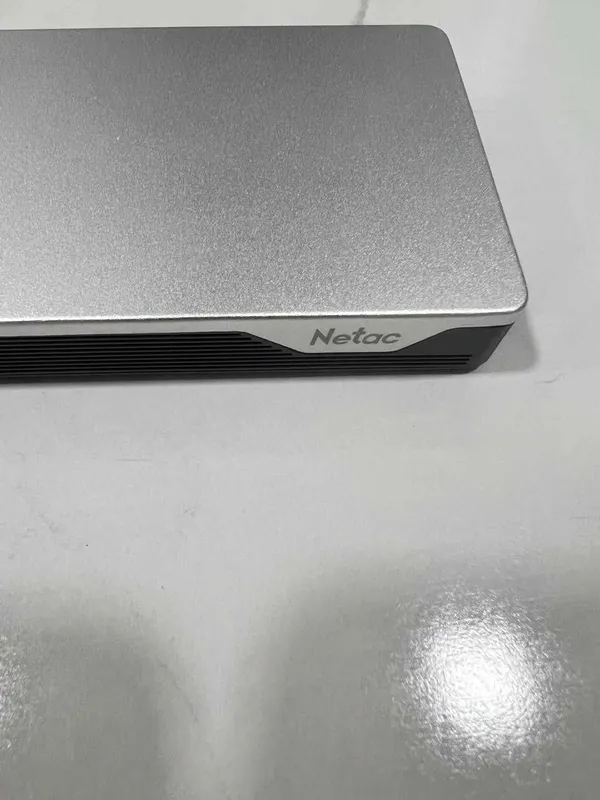 Внешний жесткий диск Netac 4TB USB 3.0 2 Внешний жесткий диск Netac 4TB USB 3.0 2