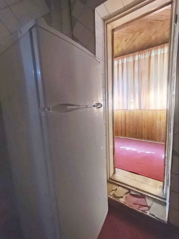 Сдаётся Студентам 2х комнат квартира рядом метро 9