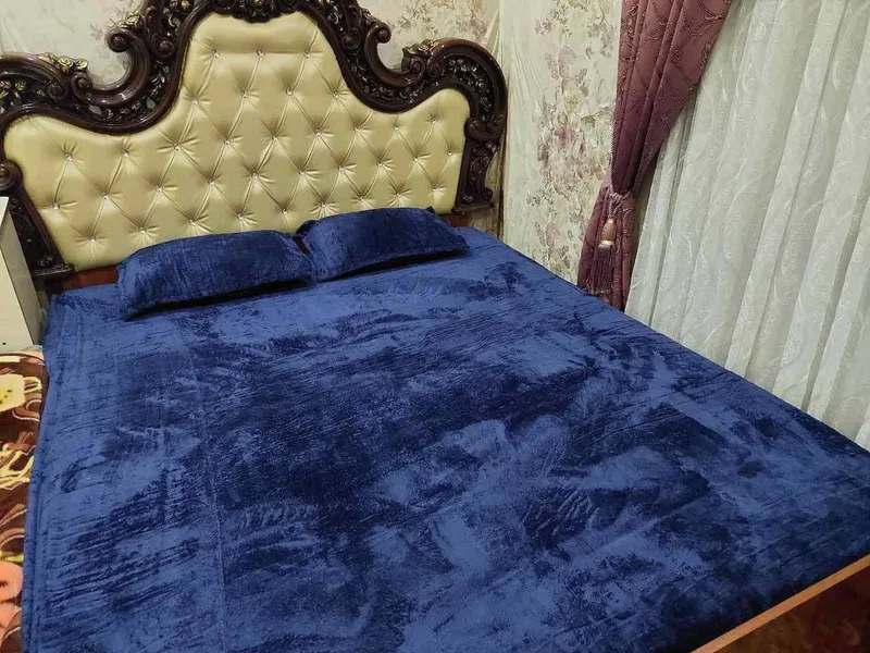 Matras qoplamasi 220×240, yostiq jildi 50×70 (2 dona) 2