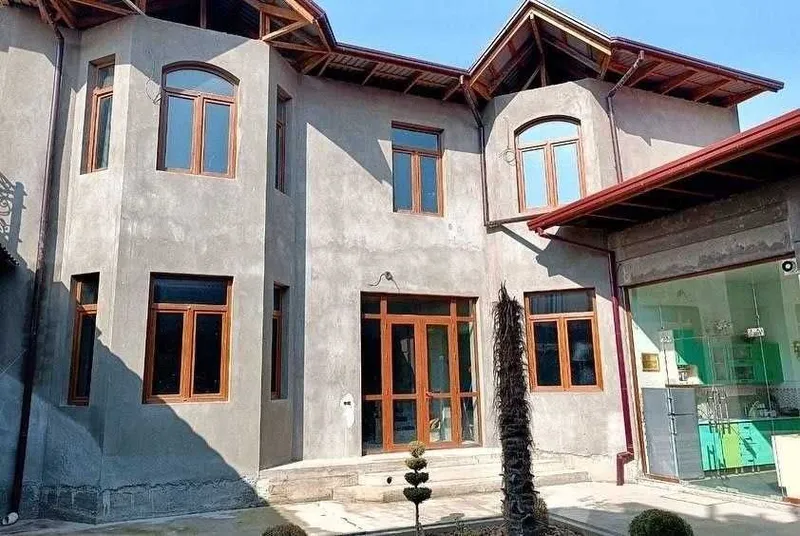 Янгиобод мах. 4 соток 5 хона Каробка 5 хона 2 этажка ховли сотилади 1