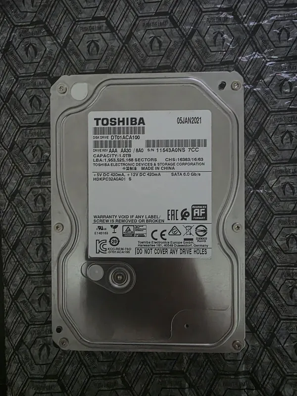 Hard 1TB Toshiba hdd 1