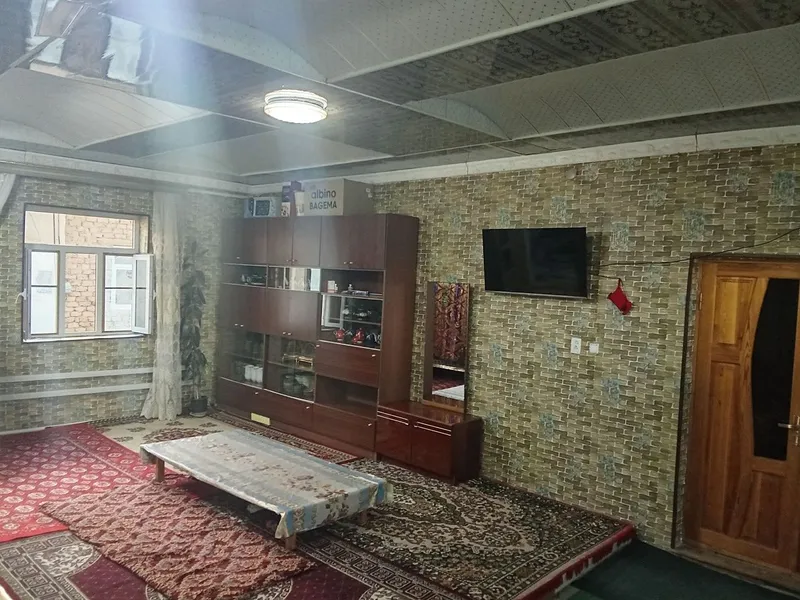 Navoiy viloyati Karmana tumani uy sotiladi — фото 3