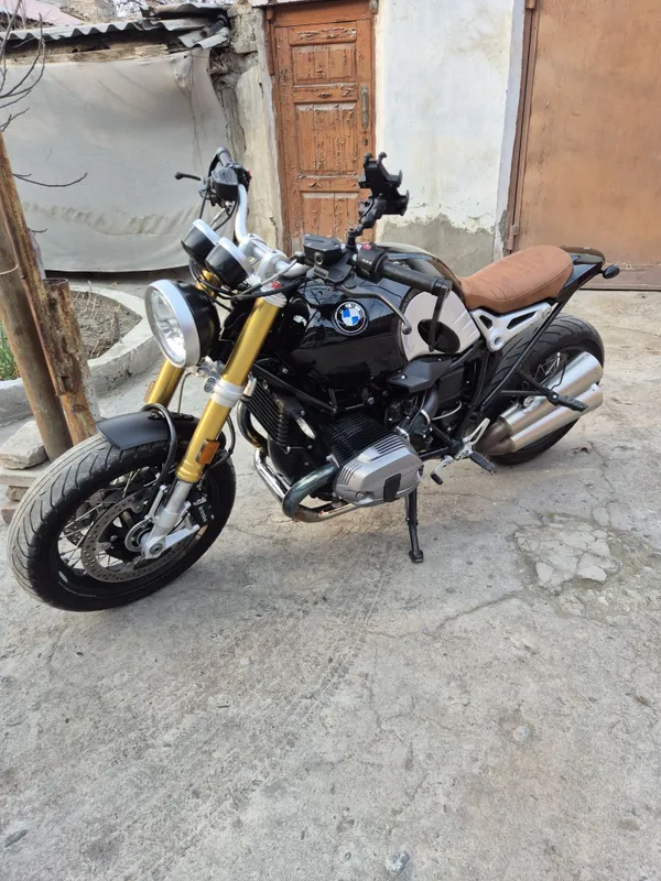 BMW R nineT, 2022, мотоцикл — фото 1