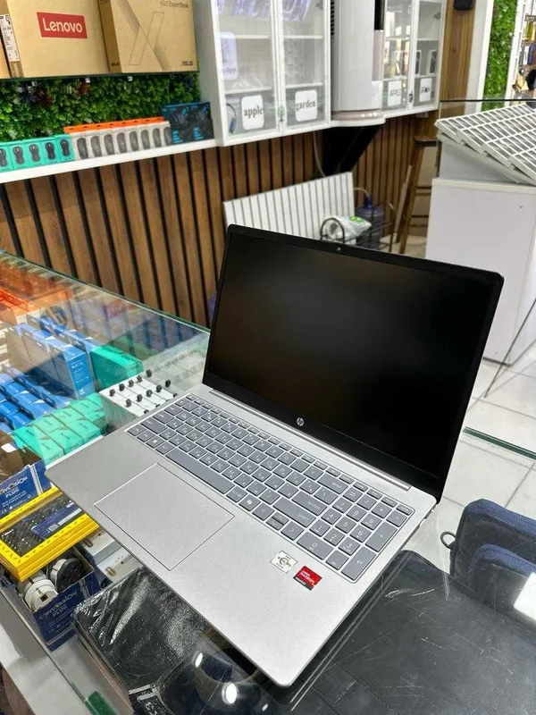 Hp Laptop/AMD Athlon Silver 7120U/8/256/15.6" — фото 1