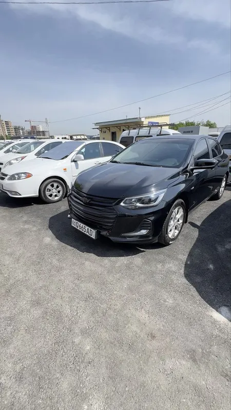 Chevralet onix primyer