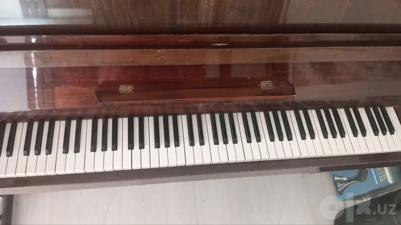 SSSRning «LIRIKA» pianinosi sotiladi 1 SSSRning «LIRIKA» pianinosi sotiladi 1