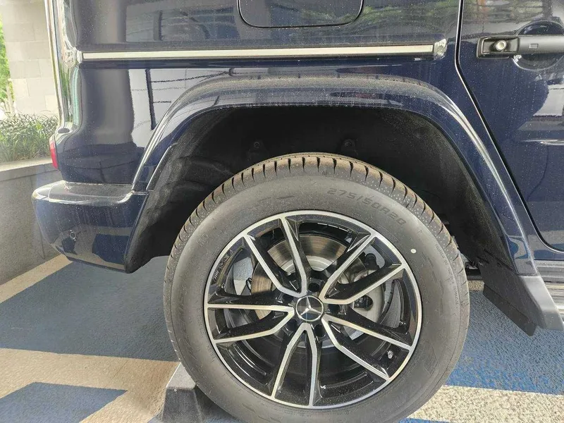 Mercedes-Benz G450d Manufaktur (в Корее) — фото 3